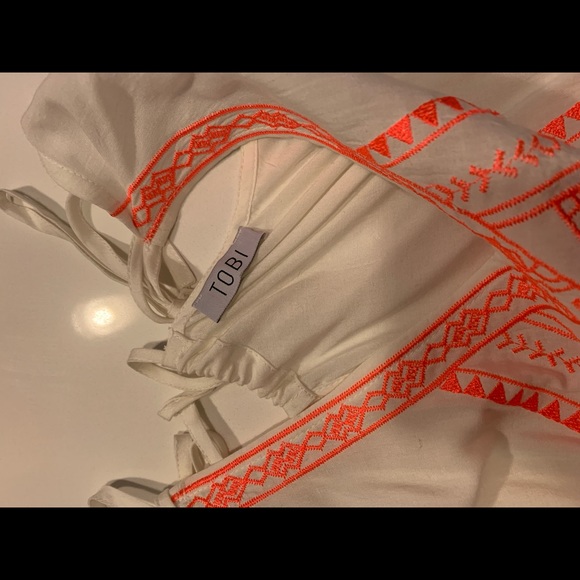 Tobi Sofia Peasant top, Large, NWOT - Picture 8 of 10